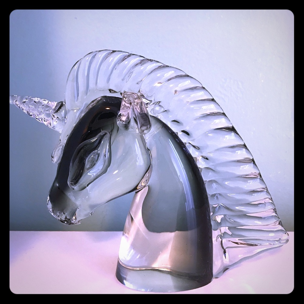 Glass Unicom